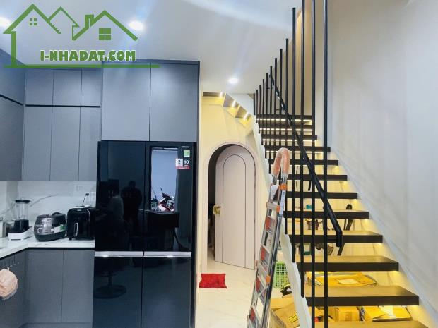 NHÀ MỚI 2 TẦNG - Ở NGAY - LÊ VĂN VIỆT - CHỈ HƠN 4 TỶ CÒN TL CHÍNH CHỦ