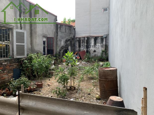 Bán lô đất 72m2 tại Cửu Việt 2, TT Trâu Quỳ, ngõ ô tô vào được tận nơi, mặt tiền 4,5m.