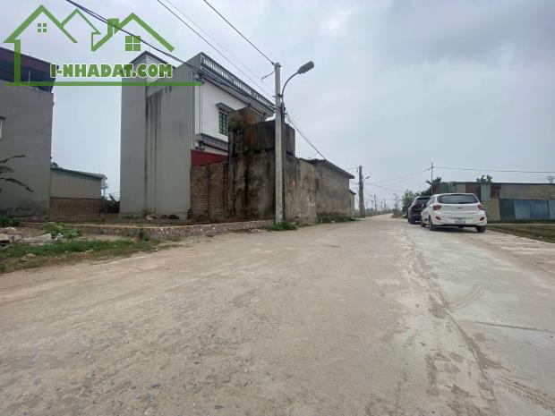 90M BÌA LÀNG TT QUANG MINH,NHỈNH 4 TỶ,ĐƯỜNG XE TẢI TRÁNH 10M - 1
