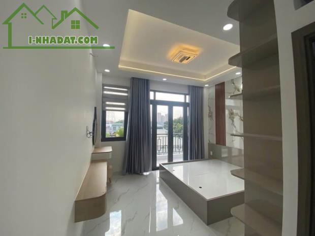 Hàng hiếm sát Gigamall ngay mặt tiền đường Số 23 Dt 80m2 Giá 2tỷ688, SHR, Hẻm xe tải