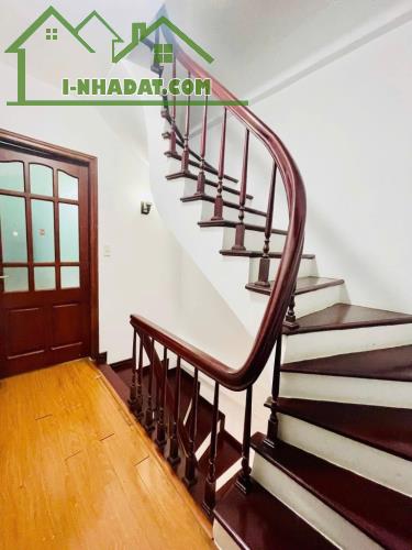 Bán nhà 4 tầng phố Phạm Văn Đồng chỉ 7.x tỷ, Phân lô quân đội, 50m ra oto tránh, 2 thoáng - 3