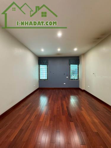 BÁN NHÀ NGÔ GIA TỰ LONG BIÊN 56M2 5T Ô TÔ ĐỖ CỬA, DÂN XÂY, NHỈNH 8 TỶ - 2