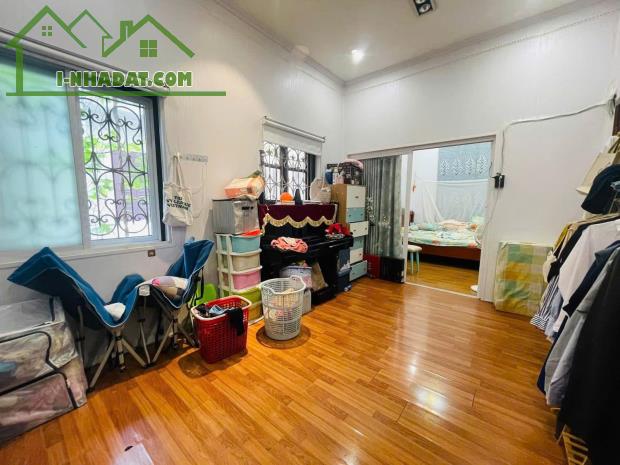 NHÀ NGUYỄN NGỌC NẠI 65m   - LÔ GÓC 2 MẶT NGÕ Ô TÔ TRÁNH - VỪA Ở VỪA KINH DOANH 23 TỶ - 2