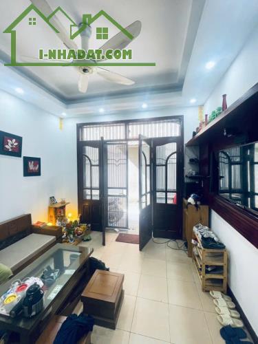 Nhà 37m2, Phân lô, Phường Cổ Nhuế 2- 7,5 tỷ- 4 tầng - 1