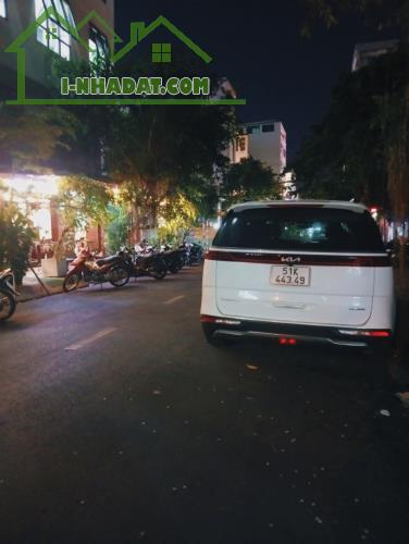 Bán Đất Quận 7_Mặt Tiền ĐS P.Tân Quy_178M2;Ngang 12.3M;Đường 10M;Khu XD 7Tầng+Hầm;Chỉ 45Tỷ - 1
