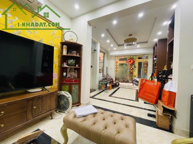 Nhà Mới Phố Thanh Nhàn, Ô Tô, Thang Máy, Sân Vườn, 75m2, 5 Tầng Chỉ 24 Tỷ - 2