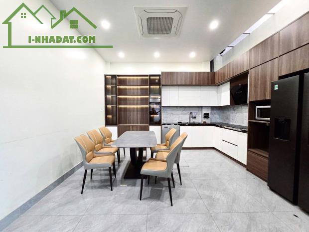 🏡 Bán nhà Ngọc Lâm, 66m2 x 4 tầng, Ở ngay, Ô tô, Cách cầu Long Biên 200m, 9 tỷ 3 - 6