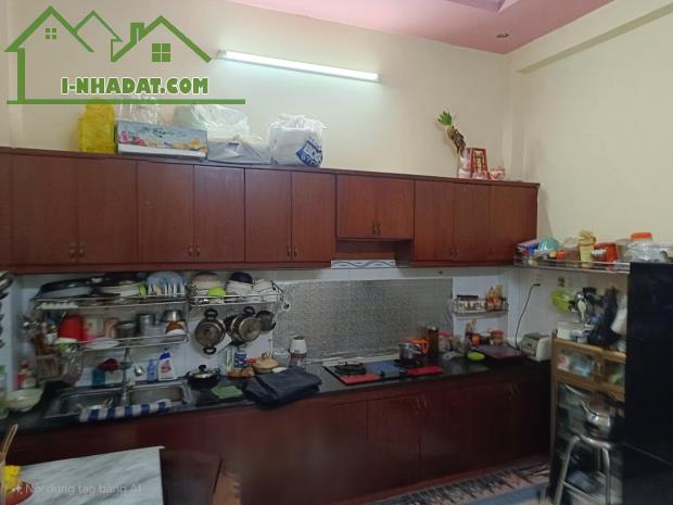 Bán nhà quận 8 Diện tích 4,1×15 khu dân cư hiện hữu - 2