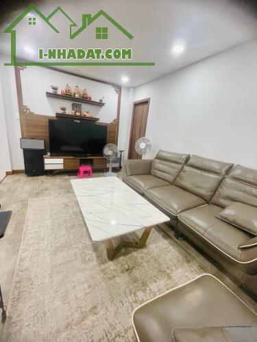 Bán Gấp Nhà Đẹp ,Full Nội Thất ,Hẻm 749 Huỳnh Tấn Phát ,Quận 7, 71m2 Nhĩnh 4 Tỷ.