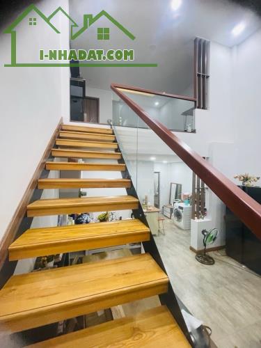 Bán Gấp Nhà Đẹp ,Full Nội Thất ,Hẻm 749 Huỳnh Tấn Phát ,Quận 7, 71m2 Nhĩnh 4 Tỷ. - 2