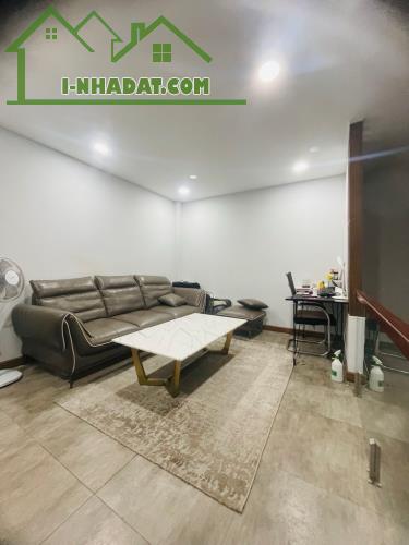 Bán Gấp Nhà Đẹp ,Full Nội Thất ,Hẻm 749 Huỳnh Tấn Phát ,Quận 7, 71m2 Nhĩnh 4 Tỷ. - 3
