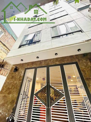 🏢 BÁN NHÀ ĐANG CHO THUÊ 40TR/TH - LÔ GÓC –7 TẦNG TM– GIÁ 8.6 TỶ - hangmini.com