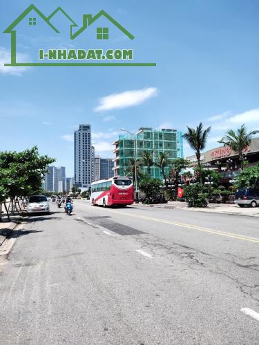 LÔ ĐẤT ĐẸP LÝ THÁNH TÔNG – DT 394M² – NGANG 15M – GIÁ 49 TỶ 📍 Vị trí ngay trung tâm du lị