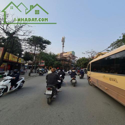 Bán đất phố kinh doanh Trâu Quỳ, Gia Lâm. 66.6m2. Mặt tiền rộng, khuôn vuông. - 2