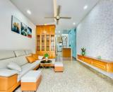 Chính chủ, bán gấp, nhà riêng tại Nguyễn Xí, 80m2 Giá 3tỷ188, 4PN, 5WC, chân cầuBình Triệu
