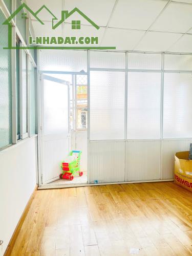 Bán nhà 2 lầu mặt tiền ngay chợ Ba Đình Phường 10 Quận 8 - 2
