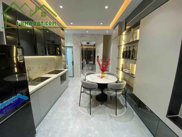 MÌNH CẦN BÁN NHÀ ĐẸP Ở TRUNG TÂM P.VẠN PHÚC-Q.HÀ ĐÔNG-HÀ NỘI-5 tầng-8,85 tỷ