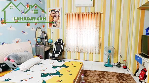 Bán nhà 3 lầu 6x18m mặt tiền 12m đường NB Phạm Thế Hiển P.7 Quận 8 - 2