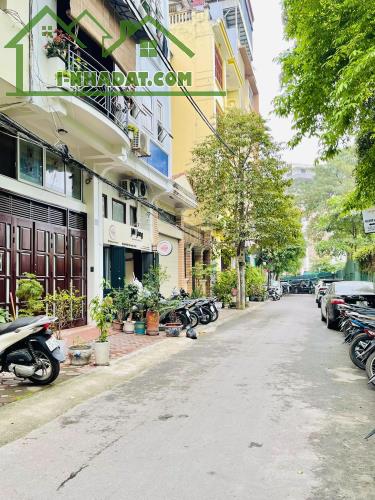 Bán nhà Ôtô tránh Phố Hoàng Cầu: 50m2/5Tầng/MT 4.2m 27 Tỷ Cách Hồ 30m, KD đỉnh - 4