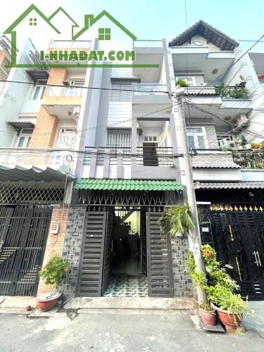 Bán Nhà HXH 7m Đường Số 18B DT: 4x13m Nhà 1 Trệt 2 Lầu Giá: 5.4 Tỷ TL