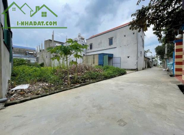 50m phú nghĩa đường ô tô đỗ  giá chỉ nhỉnh 2 tỷ sau này là khu trung tâm - 2