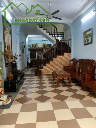 Bán nhà phân lô Hoàng Đạo Thành 65m2, 5 tầng, ô tô tránh, kinh doanh, chỉ 17.6 tỷ. - 2