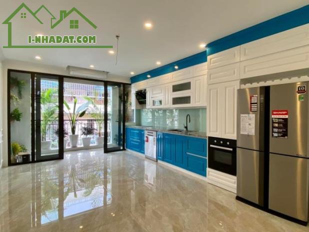 BÁN NHÀ PHỐ TRẦN QUANG DIỆU, 60M2 MT RỘNG, THANG MÁY, ĐƯỜNG Ô TÔ TRÁNH, KINH DOANH - 1