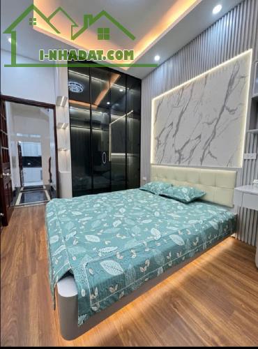 NHÀ ĐẸP PHỐ TÔN ĐỨC THẮNG-TRUNG TÂM ĐỐNG ĐA-CÁCH PHỐ 30M-NGÕ THÔNG -TẶNG NỘI THẤT XỊN - 2