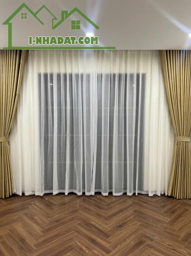 Nhà đẹp phố Đàm Quang Trung, ô tô đỗ cửa , vào nhà , thang máy , nhà mới kính kong - 3