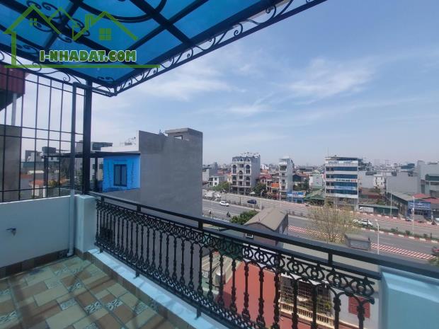 Nhà đẹp phố Đàm Quang Trung, ô tô đỗ cửa , vào nhà , thang máy , nhà mới kính kong - 5