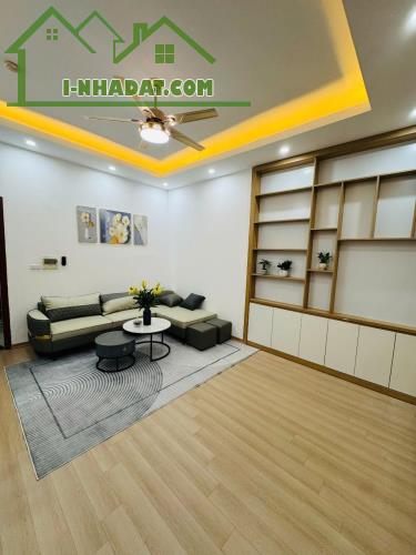 CẦN BÁN CĂN HỘ CHUNG CƯ  - ĐƯỜNG NGUYỄN XIỂN, GIÁ TỐT CHỈ 2,3 TỶ - 1