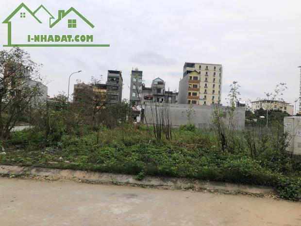 BÁN 94M2 GIÃN DÂN ĐA TIỆN, PHƯỜNG XUÂN LÂM, MT 4.9M, CÓ VỈA HÈ, ĐƯỜNG 7M, GIÁ 4 TỶ 480 TR