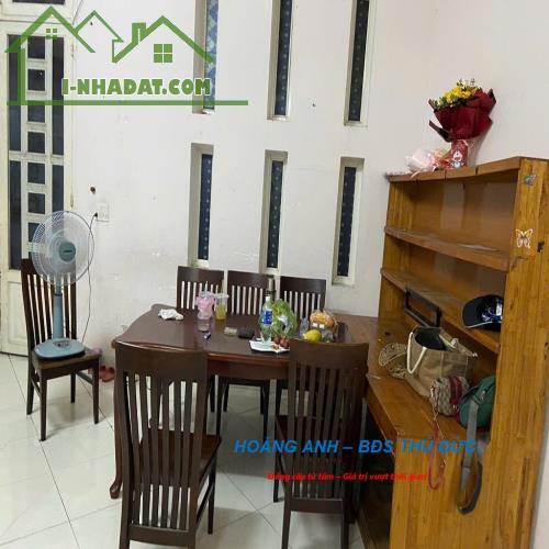 🔥Bán nhà mặt phố Thủ Đức chưa đến 51 tr / m2 _ Liền kề Kha Vạn Cân_ Lợi nhuận cao _ 130 m - 4