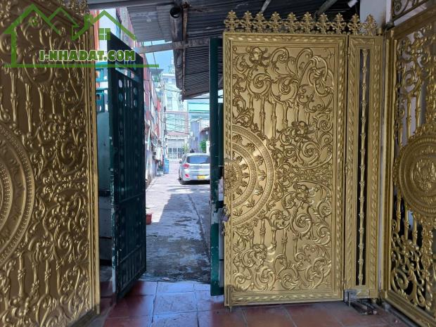 🏠 BÁN NHÀ 3 TẦNG ĐẸP HẺM XE HƠI – QUẬN 12 – GIÁ TỐT - 3