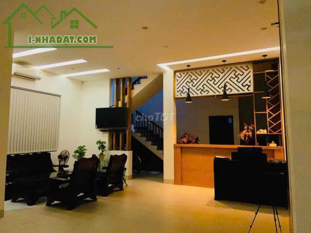 Bán nhà 3 tầng Góc 2 mặt tiền Khúc Hạo - Lê Cảnh Tuân, Sơn Trà, Đà Nẵng, giá 15 tỷ 5 tl - 1