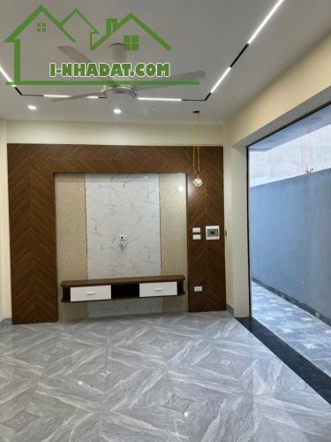 NHÀ MỚI KOONG – Ô TÔ ĐỖ CỬA – HÀNG XÓM BIỆT THỰ – BƯỚC RA LÀ VƯỜN HOA - 3