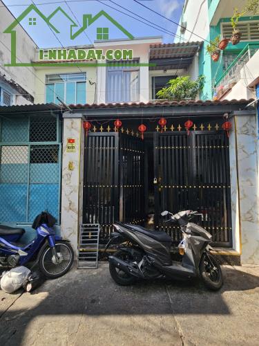 Nhà đất Quận 8, TP hcm đường Tùng Thiện Vương 57m2 nở hậu 8m 4 P.Ngủ chỉ 5 tỷ