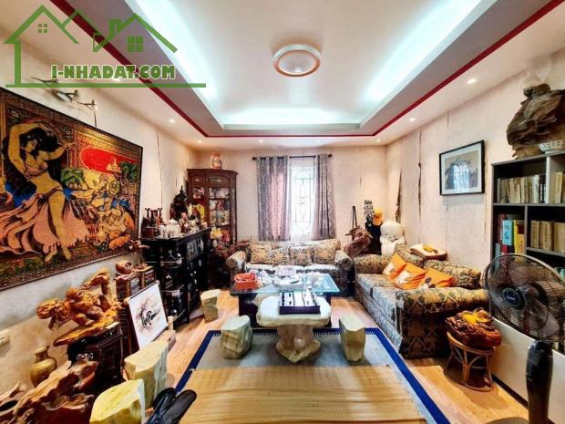 💥 Trung Tâm Ngã Tư Sở, Vĩnh Hồ – Lô Góc 131m² – Mặt Tiền 9.1m – Chỉ 18.6 Tỷ – Giá Đầu Tư! - 1