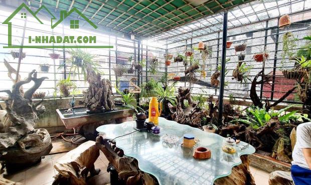 💥 Trung Tâm Ngã Tư Sở, Vĩnh Hồ – Lô Góc 131m² – Mặt Tiền 9.1m – Chỉ 18.6 Tỷ – Giá Đầu Tư! - 2