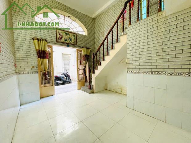 Bán nhà Cô Giang 30m2 hẻm 3,5m cách MT 1 căn – Giá 6,5 Tỷ tl. - 3