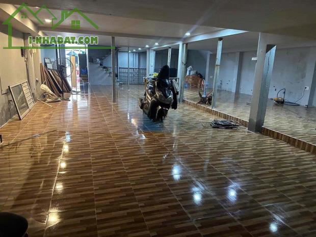 Cho thuê MTKD Dt 9.2 * 19m đường Thoại Ngọc Hầu, Tân Phú