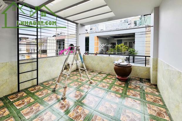 Bán nhà Nguyễn Trọng Tuyển, Xe hơi, 39m² (3.5m hậu 4.2m, dài 10.2m) - Giá 7.9 tỷ TL - 5