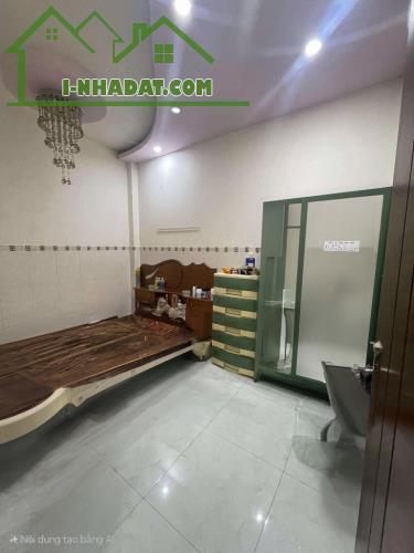 Bán nhà mặt tiền q8 ngang 4,24m đường 12m k lộ giới hoàn công đủ - 3
