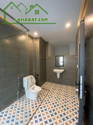 BÁN NHÀ ĐƯỜNG ĐOÀN VĂN BƠ - 27M2 - QUẬN 4 - NHÀ MỚI 4 TẦNG - CHỈ 4.2 TỶ - 2