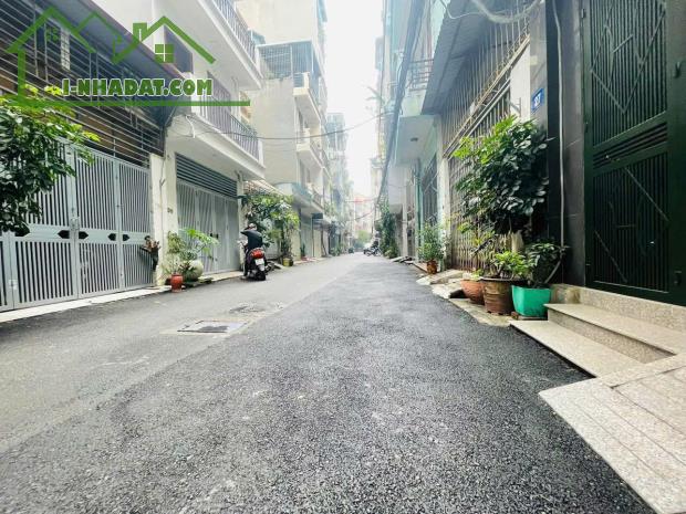NHÀ LÁNG HẠ 63m2, 5 TẦNG KINH DOANH 18,9 TỶ