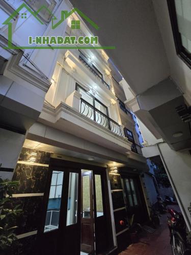 NHÀ MỚI ĐẸP-35M2 TRUNG TÂM VĂN QUÁN-NGÕ NÔNG- GẦN GA TÀU- CHỈ 6.95 TỶ.