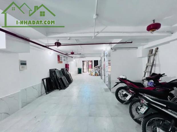 Bán toà CCMN Phú Đô. Nam Từ Liêm DT 93m x 8T. Mặt tiền 5.2m. Giá 23.68 tỷ