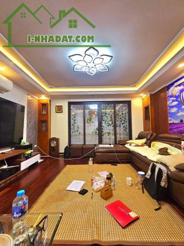 🏡 Nhà đẹp Ngọc Lâm, 59m2 x 4 tầng, View thoáng, Gần hồ điều hòa, 9 tỷ - 2