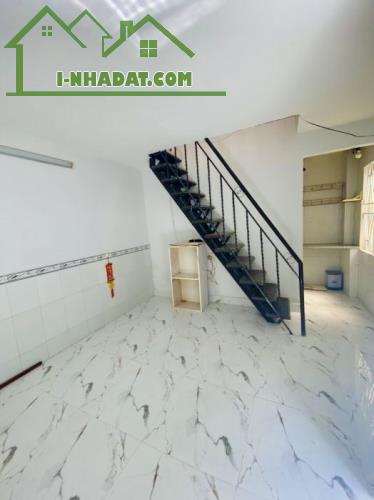 Bán nhà Quận 7 – Gần Huỳnh Tấn Phát, 17.5m², 1 trệt 1 lầu – Nhỉnh 1,2 tỷ! - 2