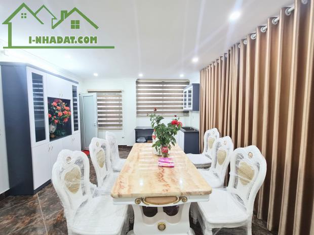 Độc nhất Đội Cấn hai mặt ngõ cực hiếm, cực đẹp, cực rẻ, cực rộng nhỉnh 70 tỷ - 1